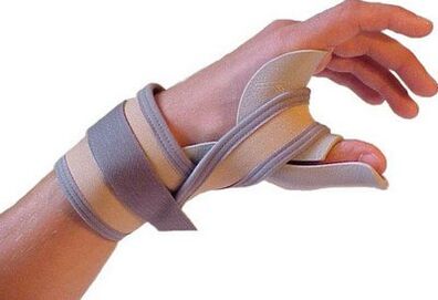 Fissazione del pollice della mano per lesioni