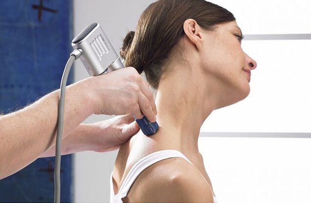 Terapia con onde d'urto per l'osteocondrosi del rachide cervicale
